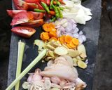 Foto langkah ke 1 dari resep Kerang dara kuah asam bening.