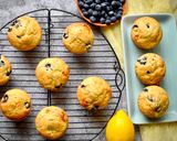 A picture of step 4 of Morning blueberry muffins.