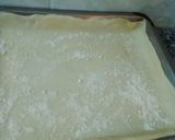 Foto del paso 2 de la receta: Tarta 3 quesos, cebolla y crema