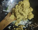 A picture of step 4 of Mirchi Ka salan.