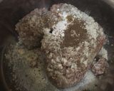 Foto langkah ke 2 dari resep Bola Daging isi Telur saus Teriyaki.