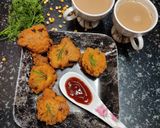A picture of step 3 of Chanadaal pakauda.