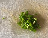 A picture of step 2 of Sabudana khichdi.