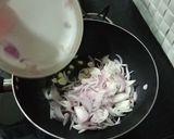 A picture of step 9 of Crispy honey chilli potato.