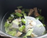 Foto del paso 1 de la receta: Espaguetis integrales con salsa de Cabrales y verduras