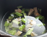 Foto del paso 1 de la receta: Espaguetis integrales con salsa de Cabrales y verduras