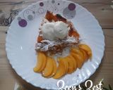 A picture of step 5 of Apricot and Mango Pie.