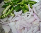 A picture of step 3 of Chicken Chilli.