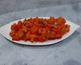 A picture of step 3 of Papaya salsa.