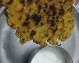 A picture of step 3 of Methi makki ki roti.