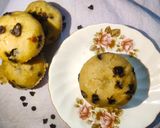 A picture of step 5 of Choco chips banana muffins.