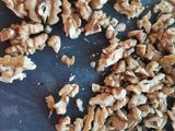 वाॅलनट चॉकलेट चिक्की (walnuts chocolate chikki recipe in Hindi)