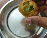 A picture of step 6 of Panipuri.