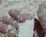 A picture of step 2 of Samosa pitti.