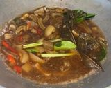 Foto langkah ke 4 dari resep Oseng Kikil Mercon.