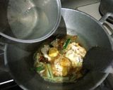 Foto langkah ke 4 dari resep Telor ceplok masak kecap.
