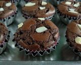 Foto langkah ke 6 dari resep Brownies Mini Cup.