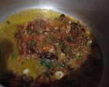 A picture of step 3 of Aloo palak methi ki bhujia.
