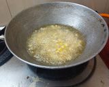 A picture of step 4 of Crispy corn.