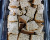 Foto langkah ke 2 dari resep Cinnamon Bread Pudding.