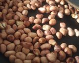 A picture of step 1 of Peanut chutney.