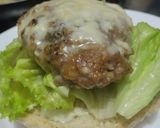 Foto del paso 4 de la receta: Hamburguesa🧀hawaiana🥯🍍🍔