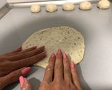 Foto del paso 10 de la receta: Panes de ajo estilo rghayef 🇲🇦