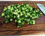 A picture of step 1 of Broccoli and Blue Cheese Soup.
