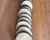 A picture of step 2 of Brinjal/ Aubergine vegan recipe.