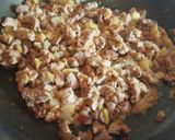 Foto del paso 4 de la receta: Calabacitas rellenas en caldillo de jitomate