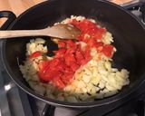 Une image de l'étape 8 de Spaghettis tricolores à la pancetta, poivrons, tomates, champignons et gruyère.
