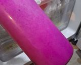 Foto langkah ke 3 dari resep Jus Buah Naga.