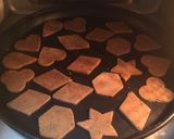 A picture of step 4 of Multigrain biscuits.
