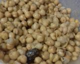 छोले चाट (Chole chaat recipe in Hindi) रेसिपी चरण 2 फोटो
