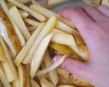 Foto langkah ke 4 dari resep Kentang Goreng Crispy (praktis, tanpa freezer).