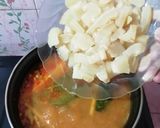 Foto langkah ke 3 dari resep 700.Lontong Kikil Surabaya.