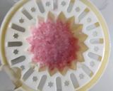 A picture of step 4 of Rose gulkand modak.