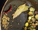 উচ্ছে দিয়ে মুগের ডাল(ucche diye moong dal recipe in Bengali) রেসিপির ধাপ 3 ছবি