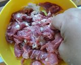 Foto langkah ke 1 dari resep Pokcoy Cah Daging Sapi.