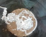 A picture of step 2 of Çreamy Çold Çoffee.