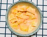 Hình bước làm 2 của món Jagaimo mentaiko chiizuyaki - Khoai tây nướng phô mai và trứng cá tuyết cay