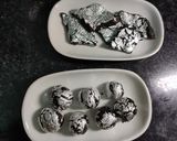 A picture of step 6 of Oreo kaju katli.