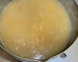 A picture of step 3 of Shrimp Stock Miso Soup.