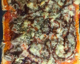 Foto del paso 4 de la receta: Pizza con pan de molde sin corteza