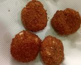 A picture of step 4 of Crispy Egg Patties.