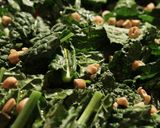 Foto del paso 3 de la receta: Kale negro y zapallo al horno