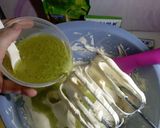 Foto langkah ke 2 dari resep Matcha Steam Cake.