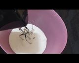 A picture of step 1 of Quick Vanilla ice cream.
