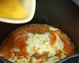 A picture of step 6 of Egg and Tomato Soup.