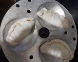 A picture of step 13 of Momos.